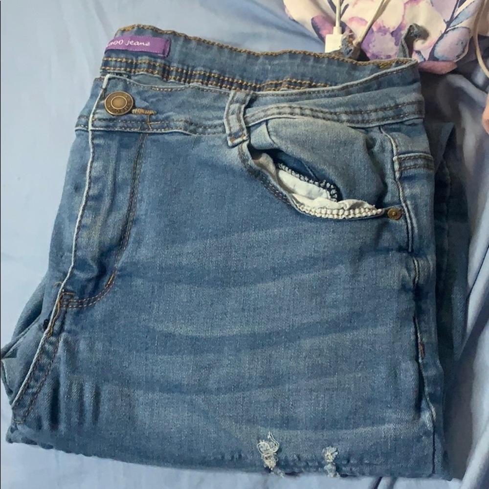 Dark washed blue jeans